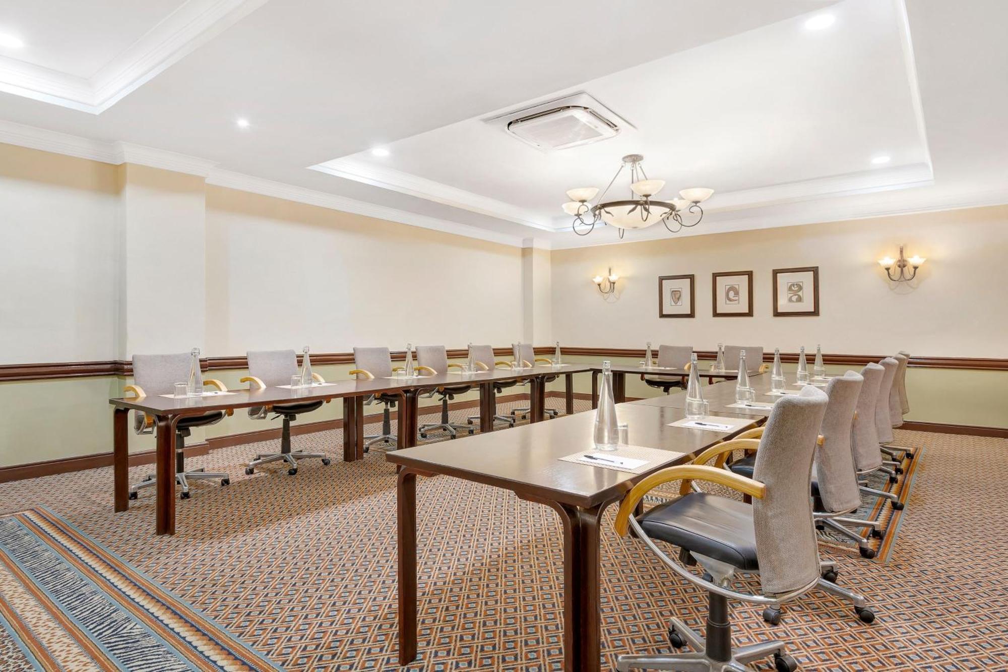 Protea Hotel By Marriott Blantyre Ryalls Buitenkant foto
