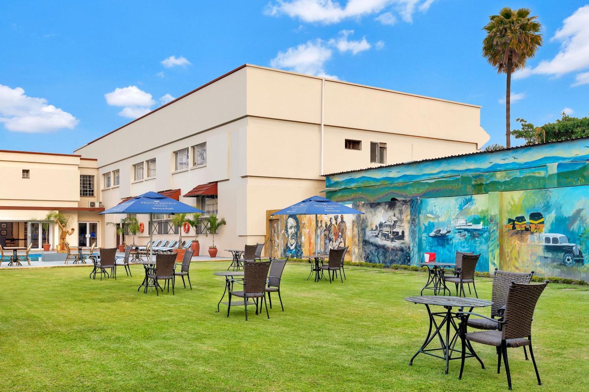 Protea Hotel By Marriott Blantyre Ryalls Buitenkant foto