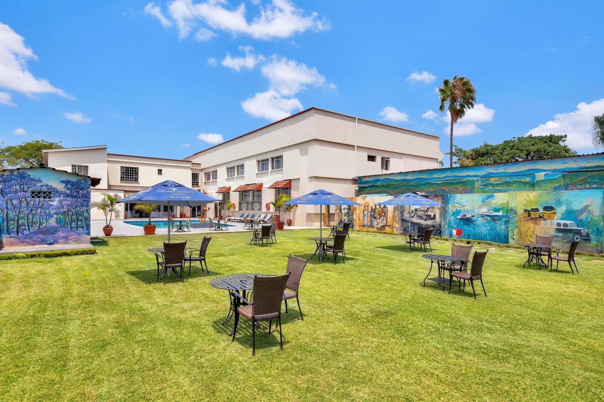 Protea Hotel By Marriott Blantyre Ryalls Buitenkant foto