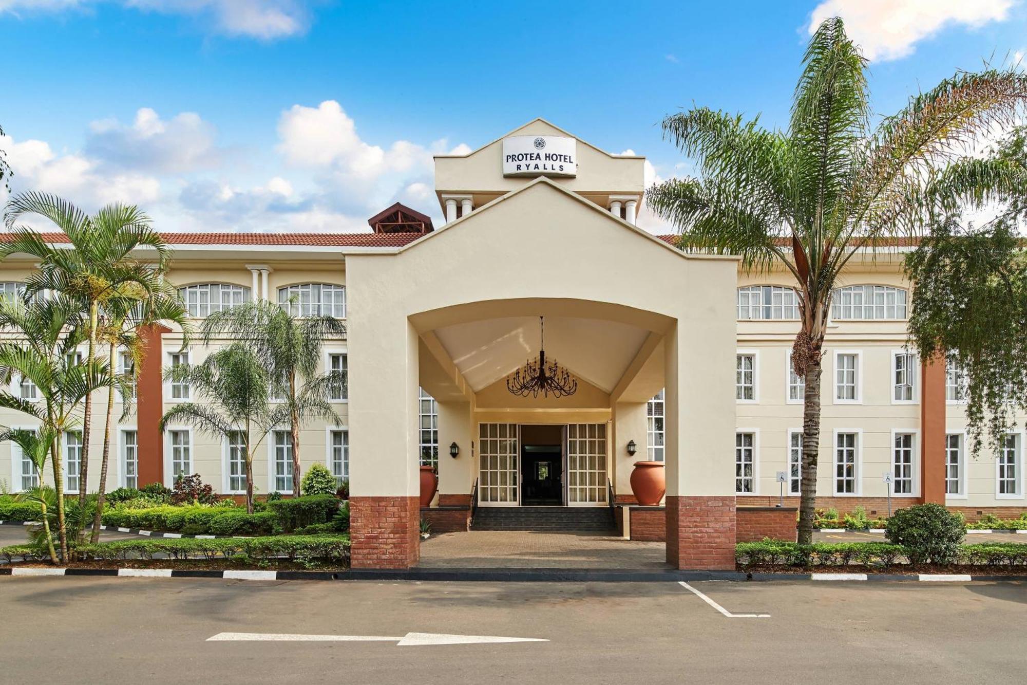 Protea Hotel By Marriott Blantyre Ryalls Buitenkant foto
