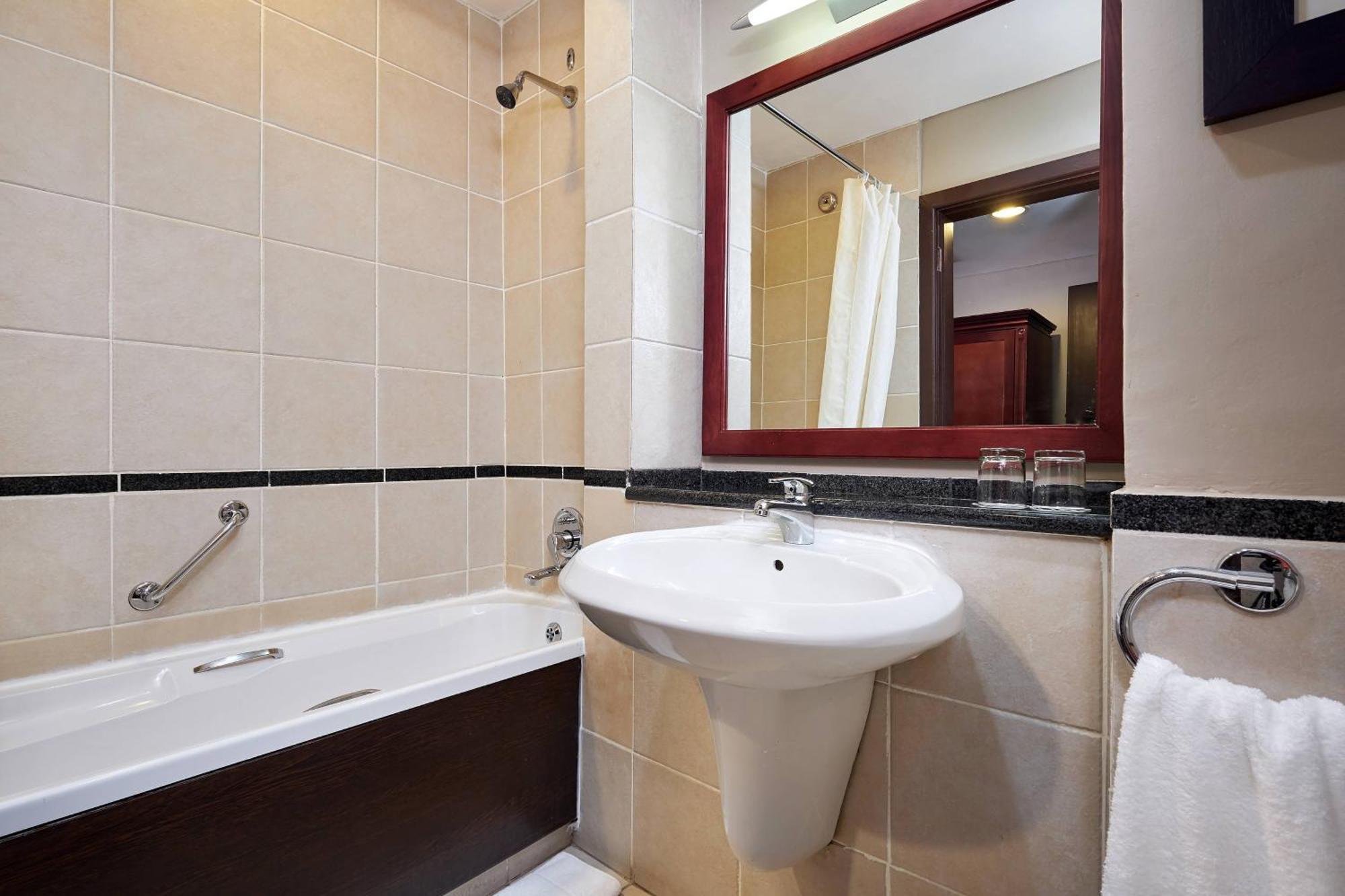 Protea Hotel By Marriott Blantyre Ryalls Buitenkant foto
